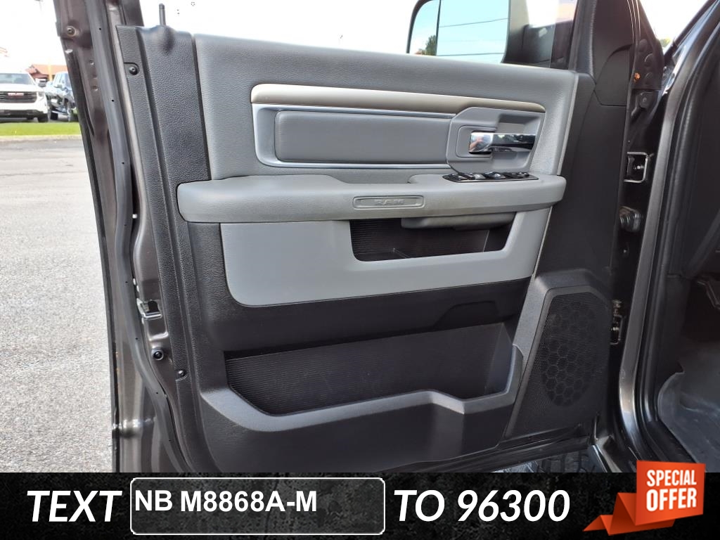 2016 Ram 2500 SLT photo 31