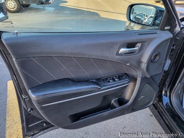 2023 DODGE CHARGER - Image 25