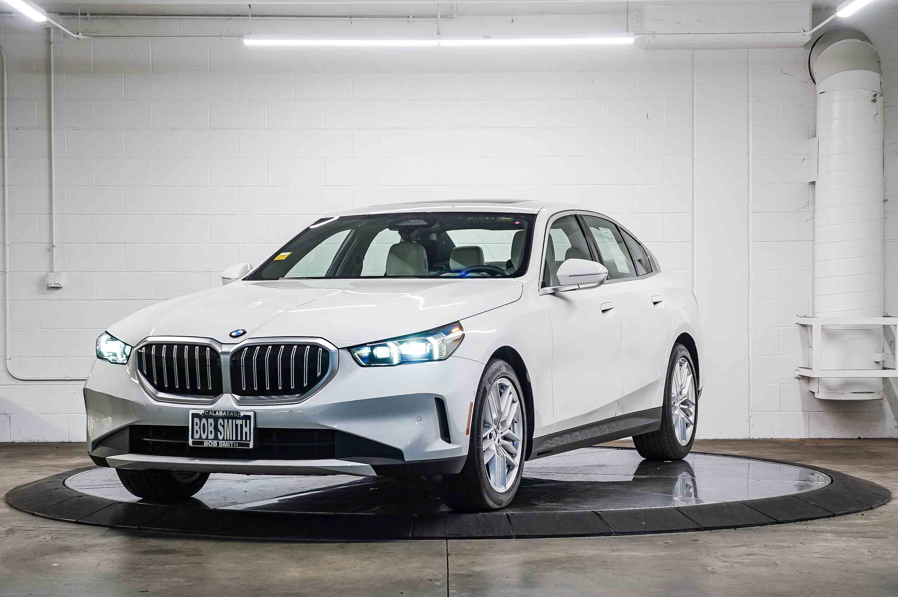 2025 Bmw 530i photo 3