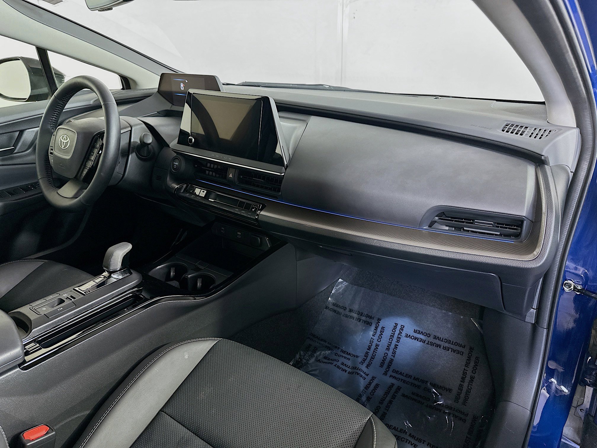 2024 Toyota Prius Limited photo 25