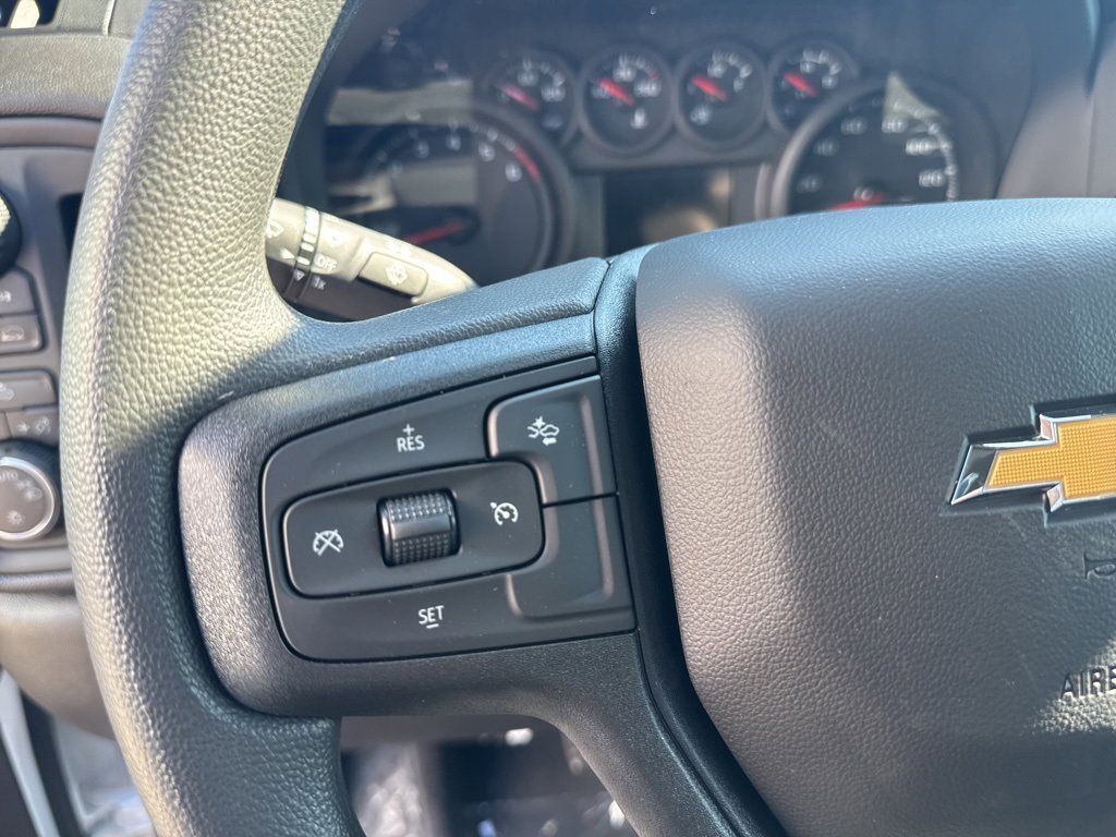 2026 Chevrolet Silverado 1500 Custom photo 31