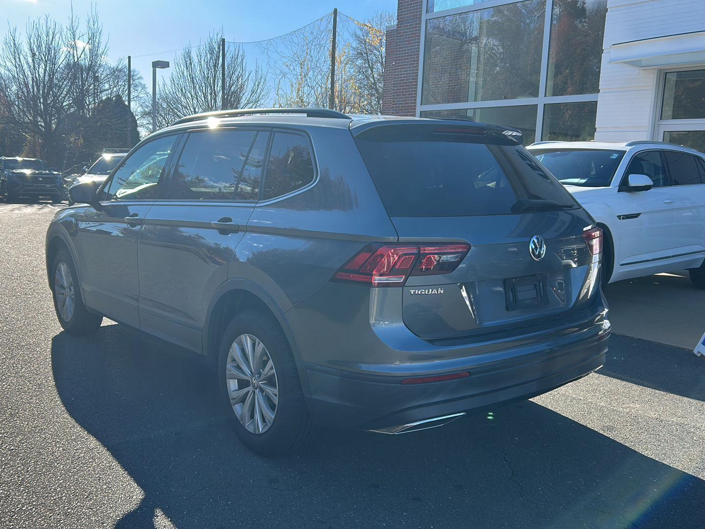 Used 2018 Volkswagen Tiguan S with VIN 3VV1B7AX8JM085172 for sale in Vernon, CT