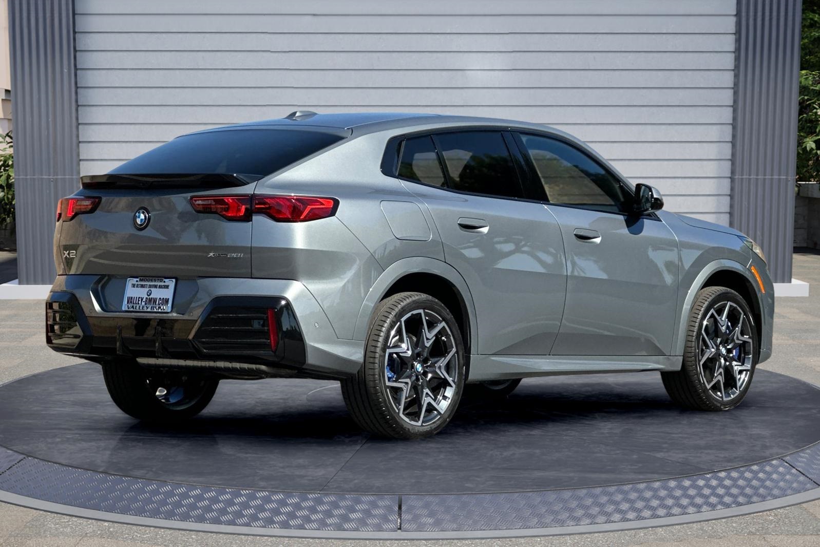 2025 Bmw X2 xDrive28i photo 4