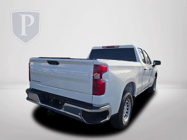 2026 Chevrolet Silverado 1500 photo 2