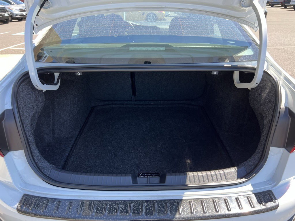 2023 Volkswagen Jetta 1.5T Sport photo 8
