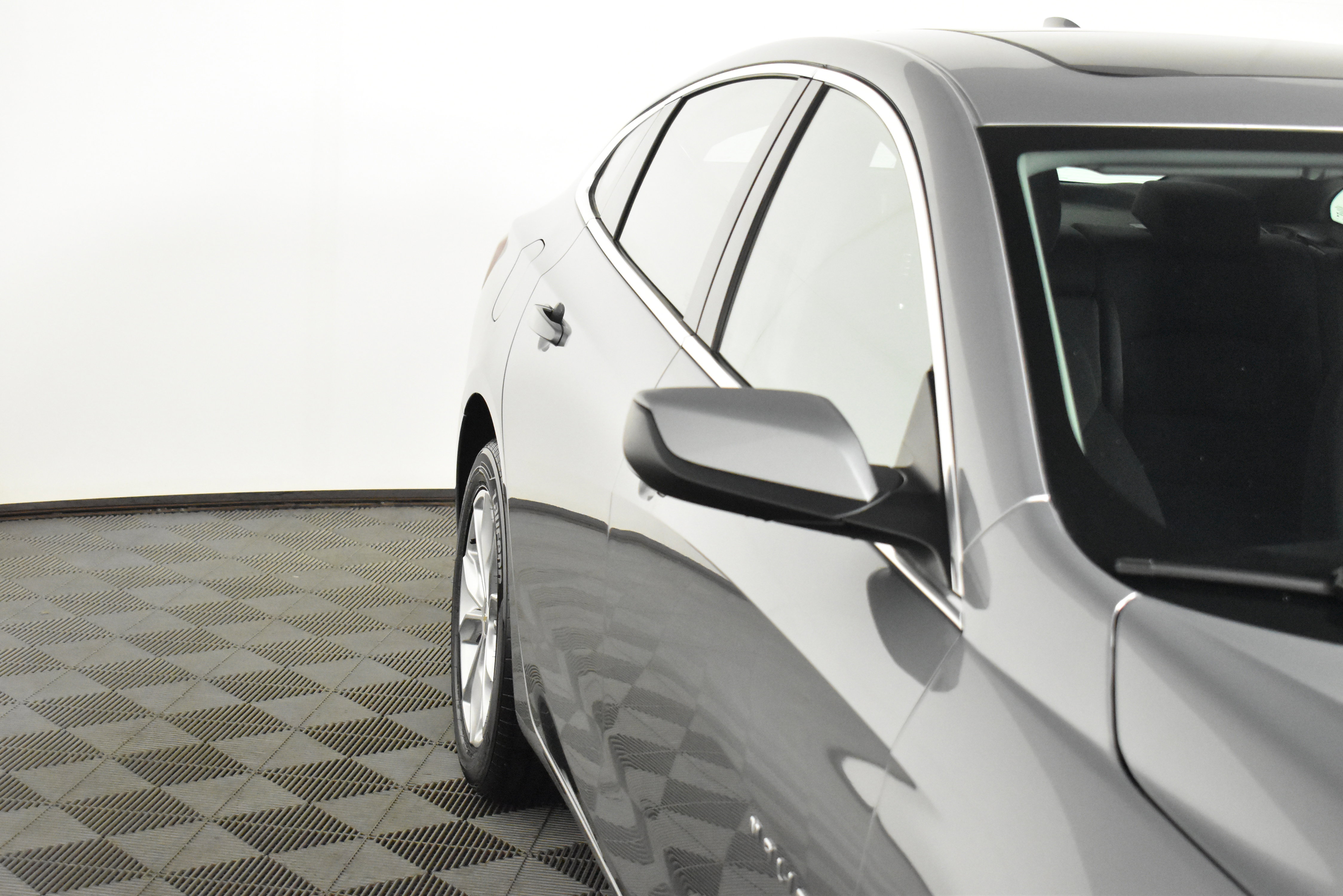 2024 Chevrolet Malibu 1LT photo 3