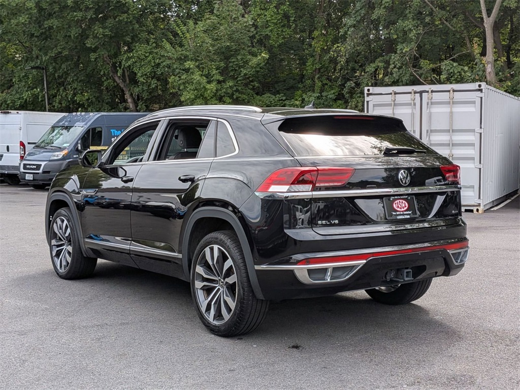 2023 Volkswagen Atlas Cross Sport V6 SEL Premium R-Line photo 3
