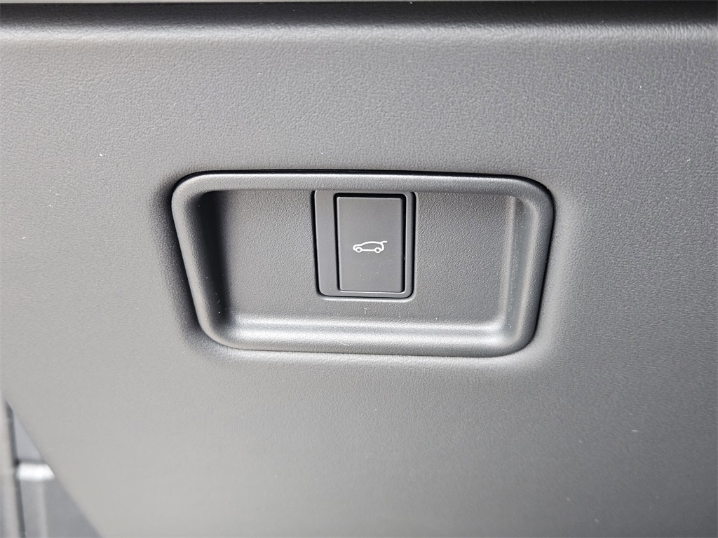 2025 Land Rover Range Rover Sport SE photo 19