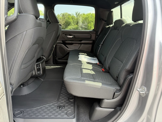 2025 Ram 1500 Warlock photo 16