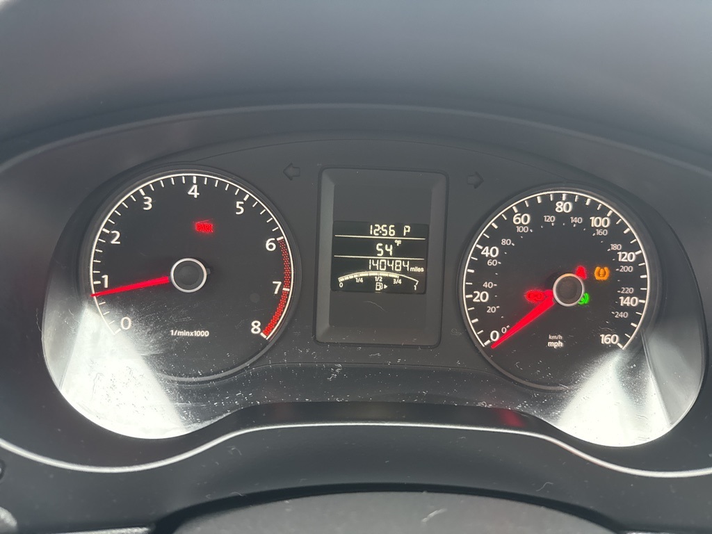 2013 Volkswagen Jetta 2.0 Base photo 24