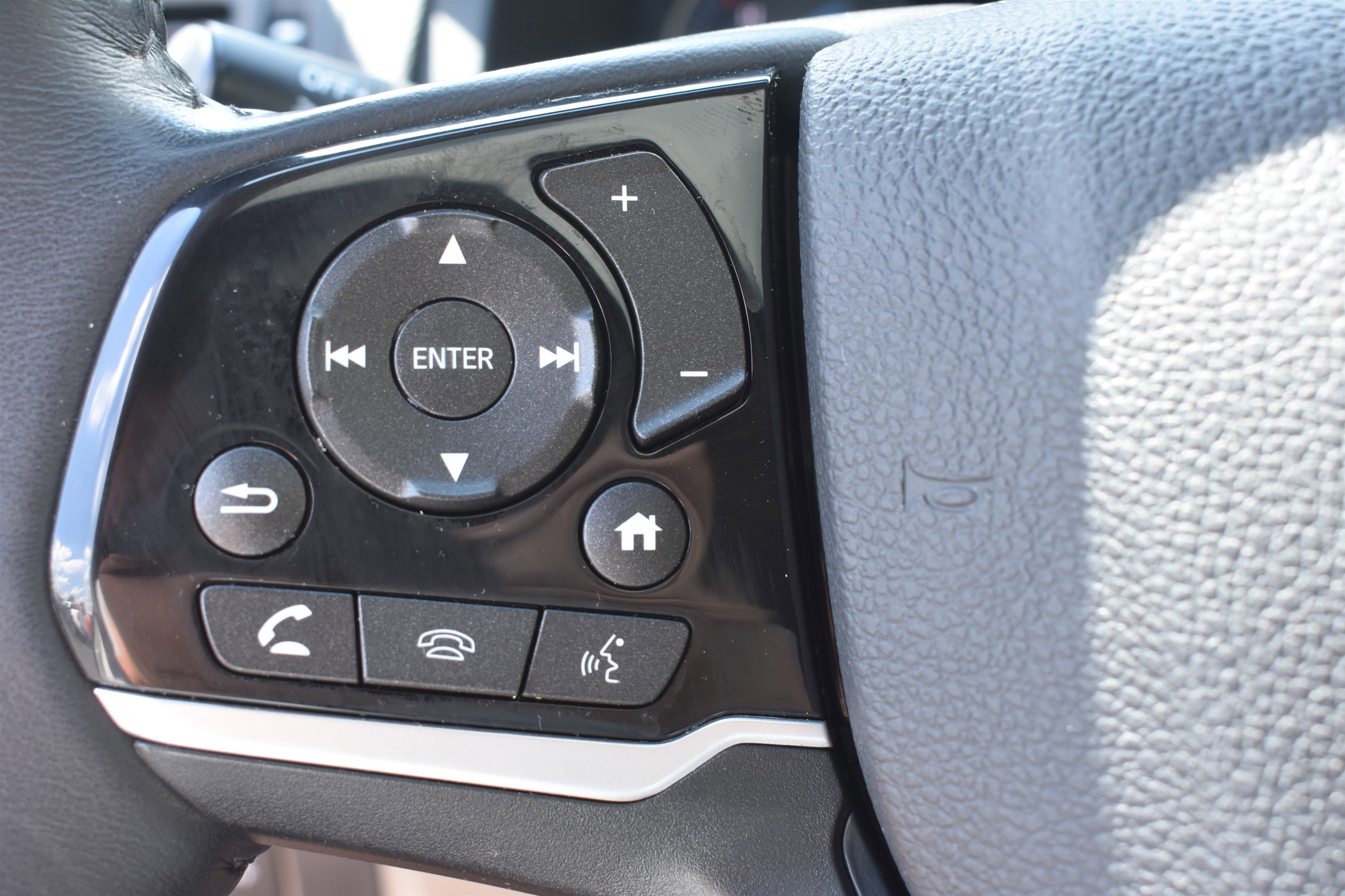 2021 Honda Pilot Touring photo 13