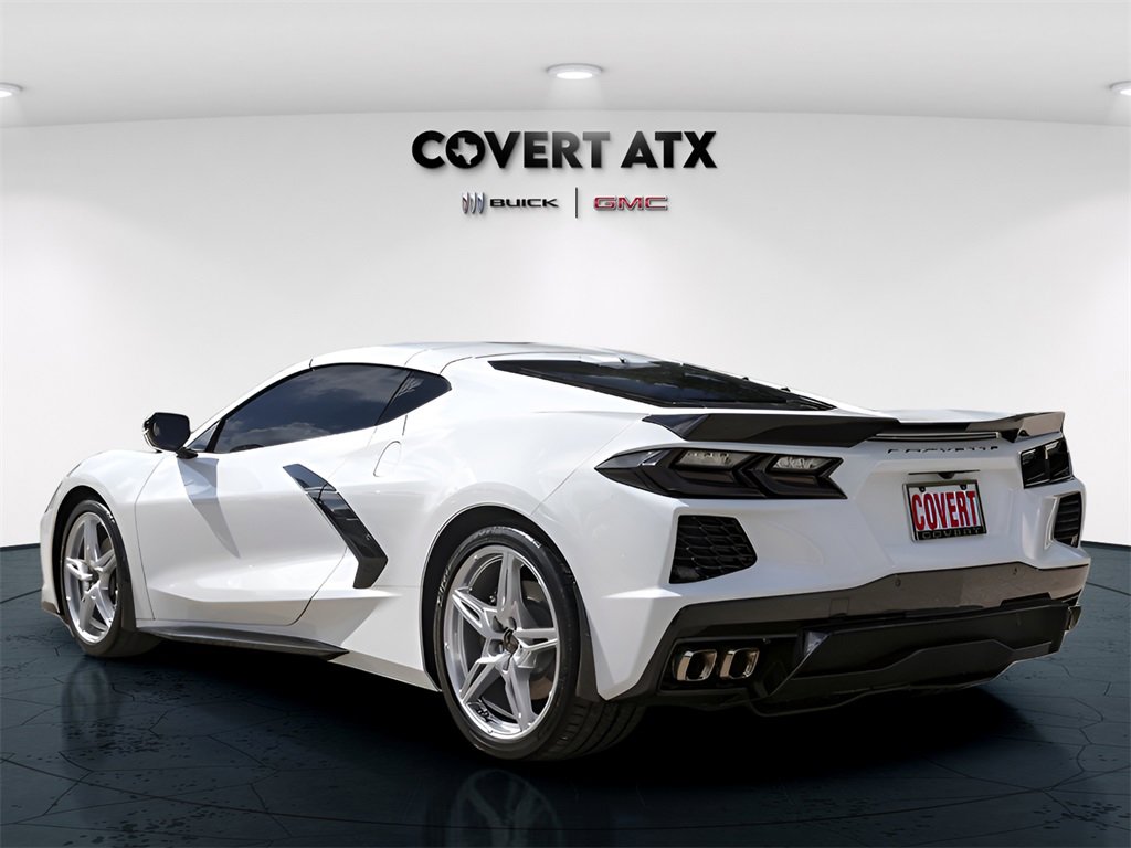 2021 Chevrolet Corvette Stingray 2LT photo 3