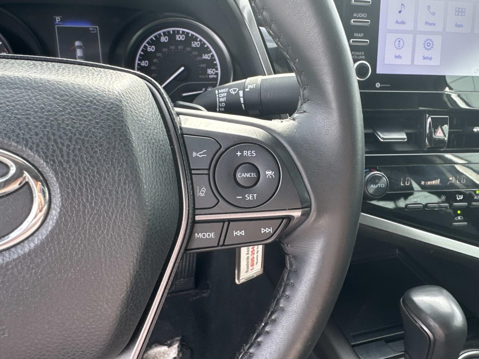 2024 Toyota Camry SE photo 22