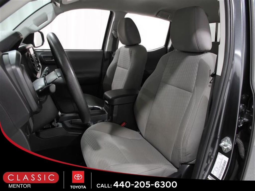 2023 Toyota Tacoma SR V6 photo 4