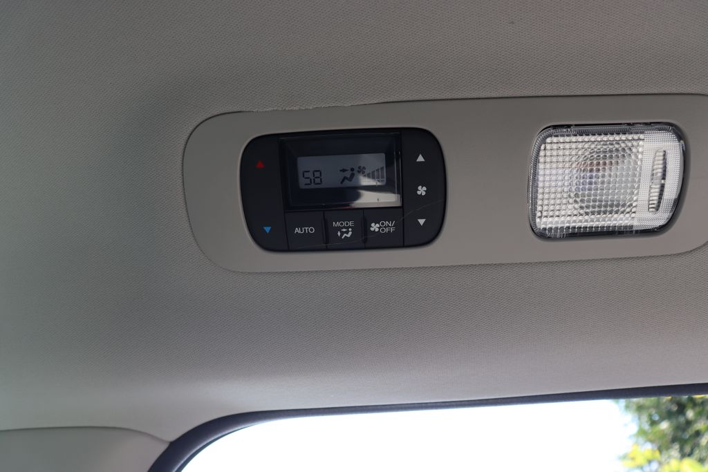2026 Honda Odyssey Touring photo 15