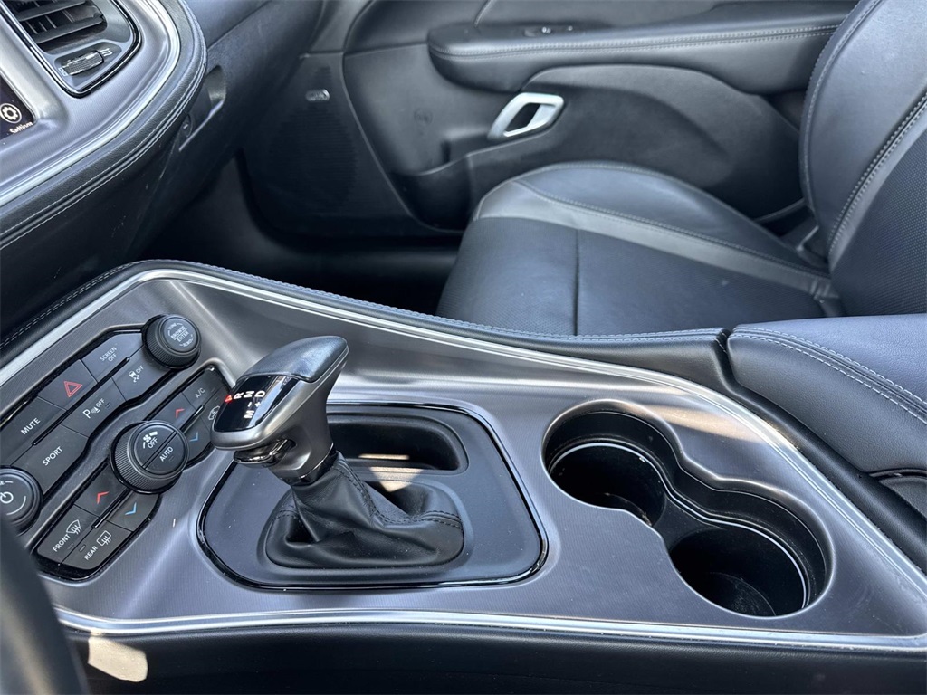 2021 Dodge Challenger SXT photo 25