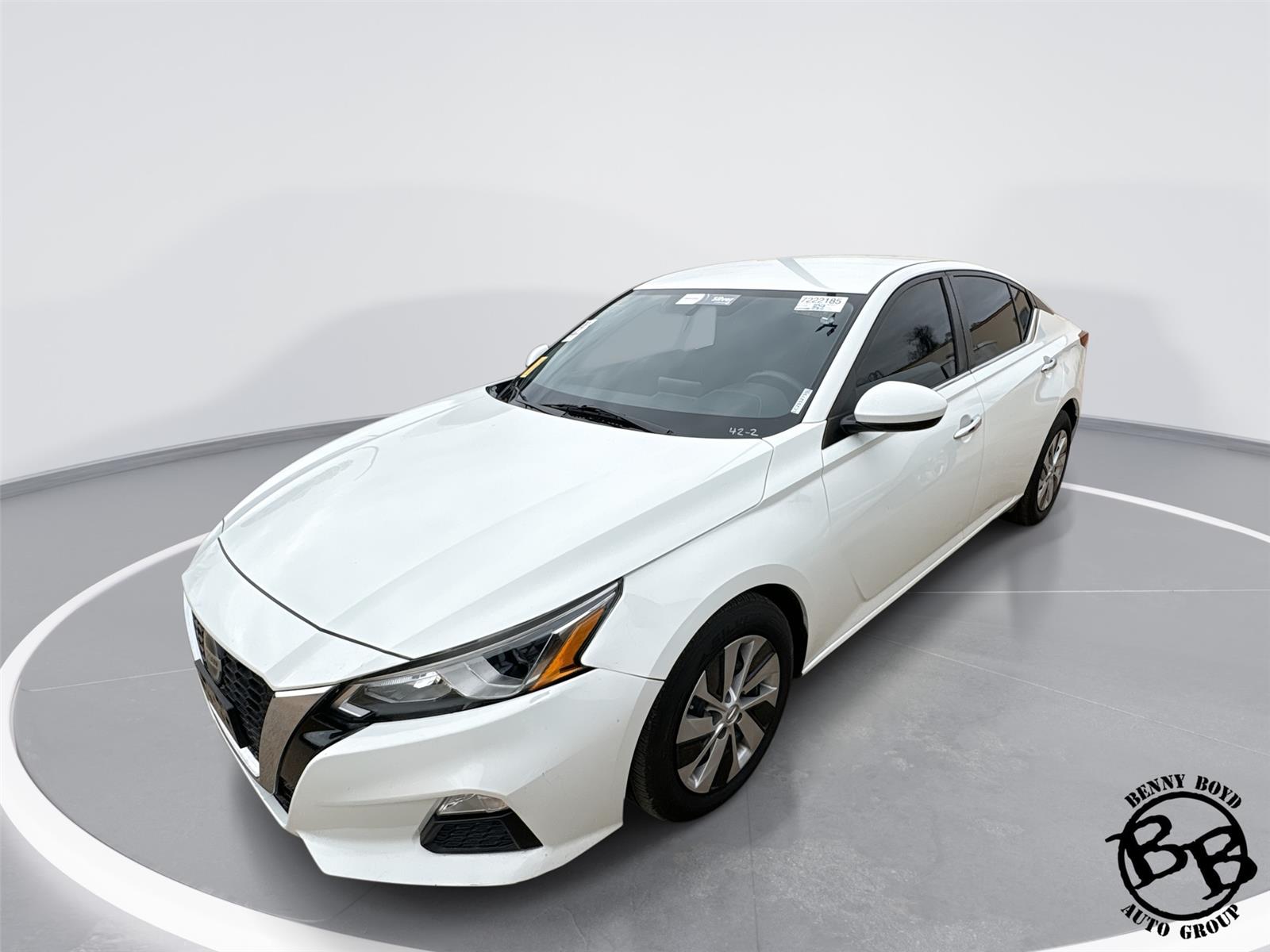 2020 Nissan Altima S's photo