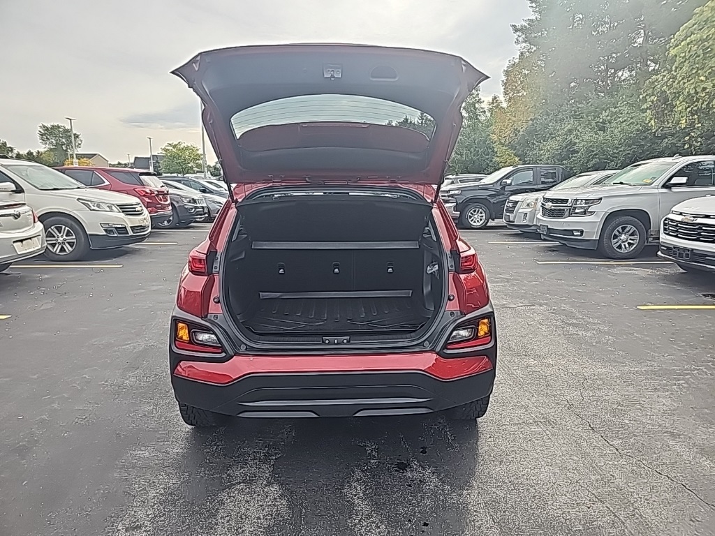 2021 Hyundai Kona SEL photo 5