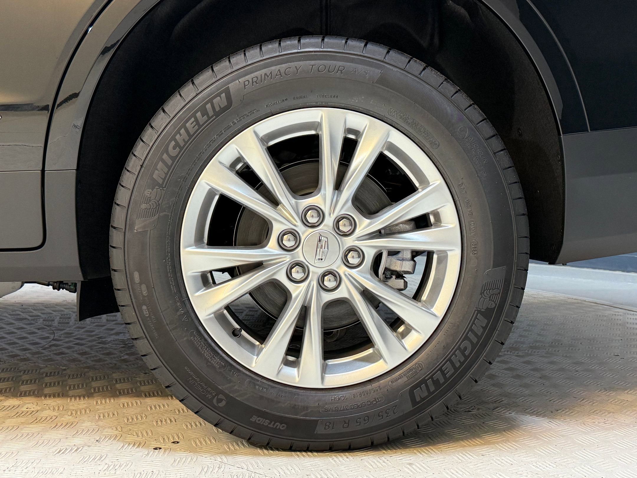 2025 Cadillac XT5 Luxury photo 11