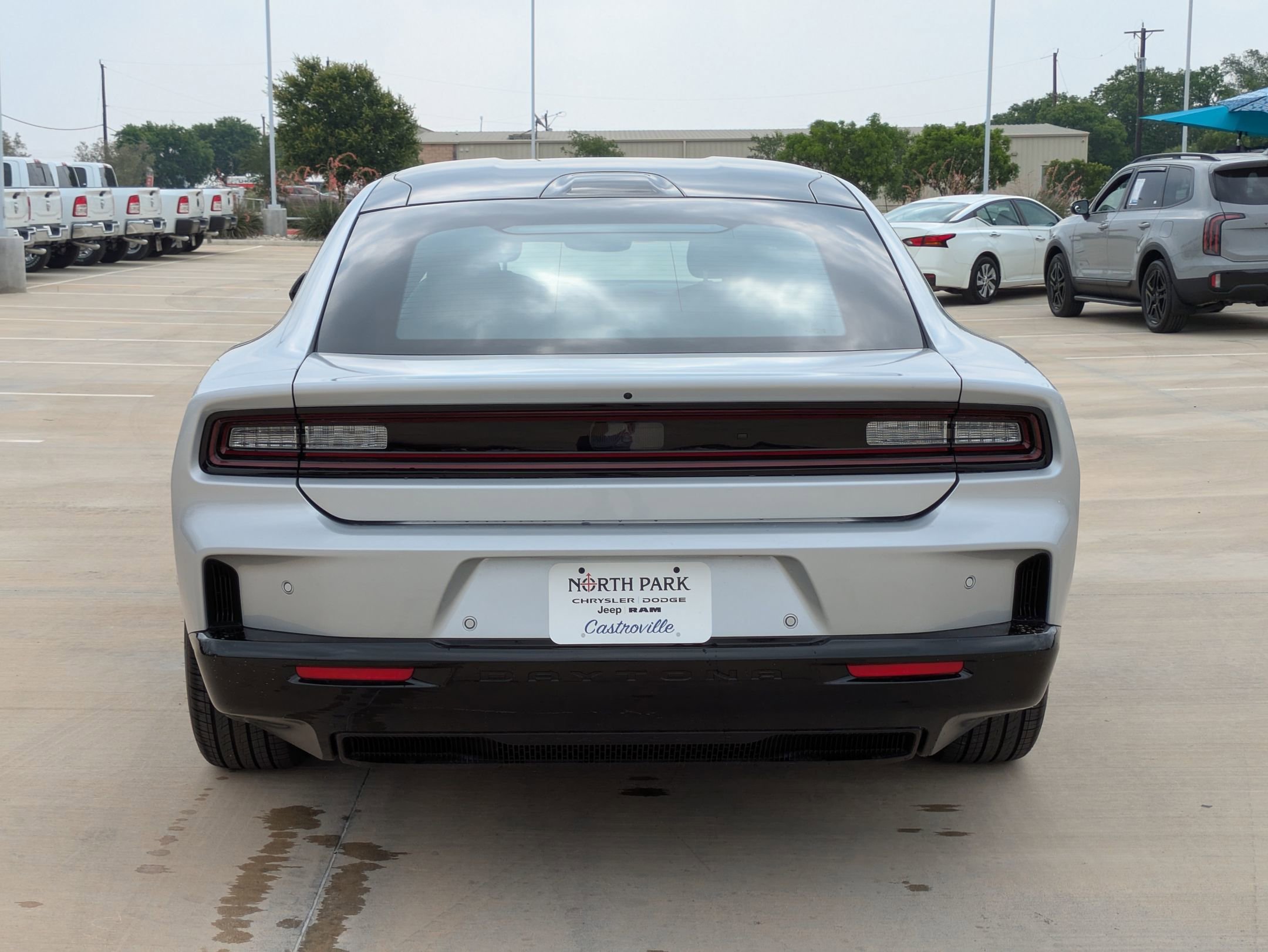 2025 Dodge Charger R/T photo 4
