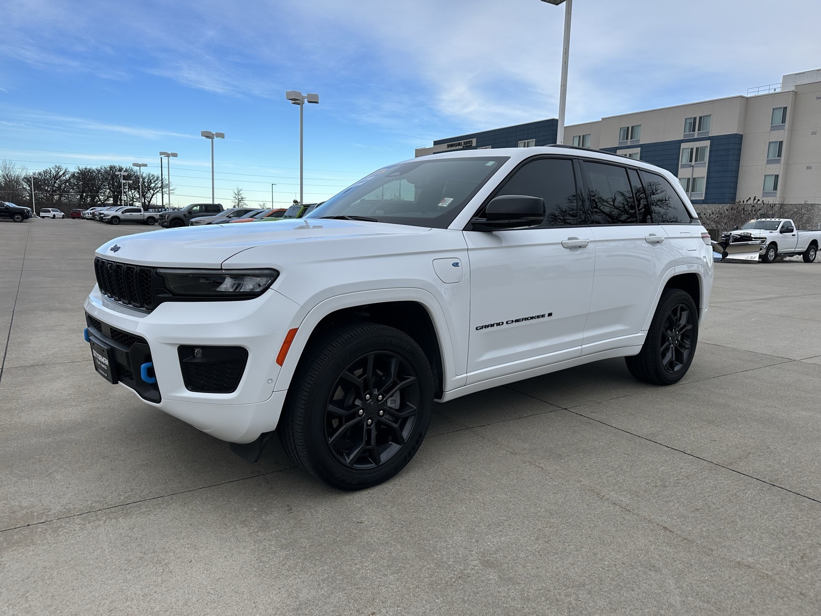 2025 Jeep Grand Cherokee Anniversary Edition 4xe's photo