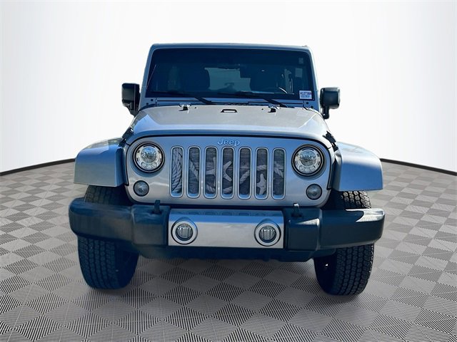 2017 Jeep Wrangler Unlimited Sahara photo 2