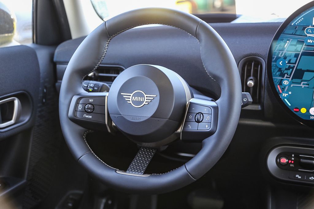 2025 Mini Cooper 4 Door Hardtop Signature photo 13