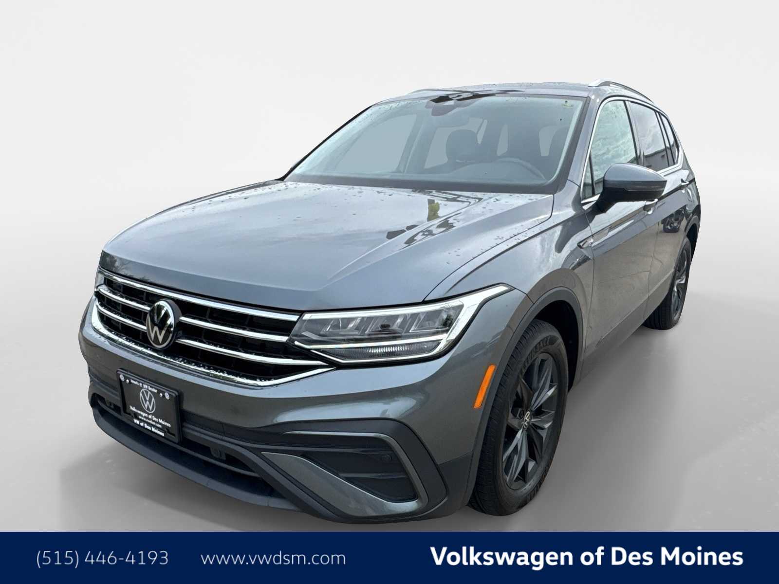 2024 Volkswagen Tiguan SE's photo
