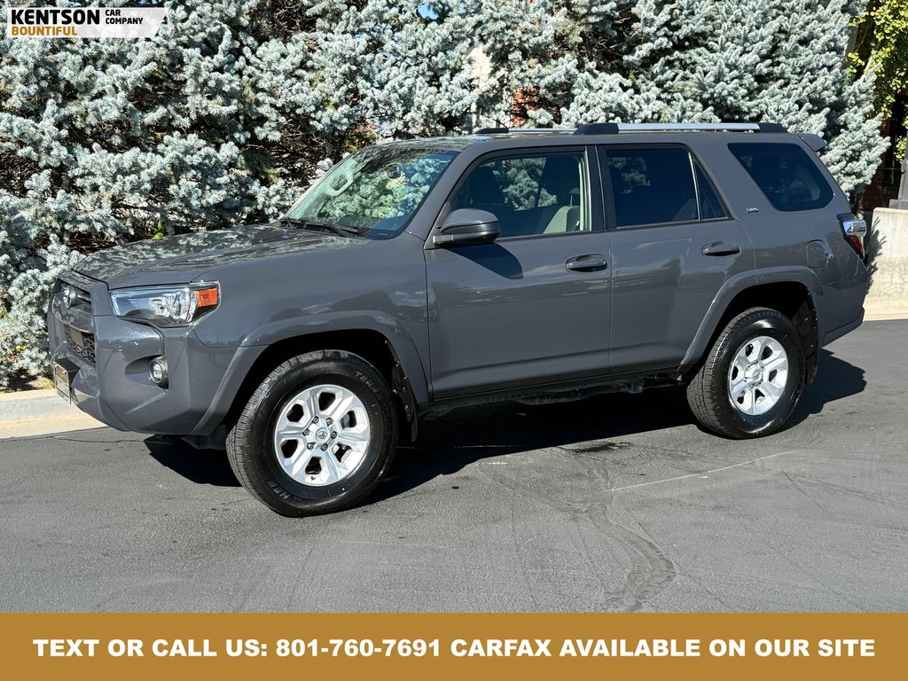 2024 Toyota 4Runner SR5's photo
