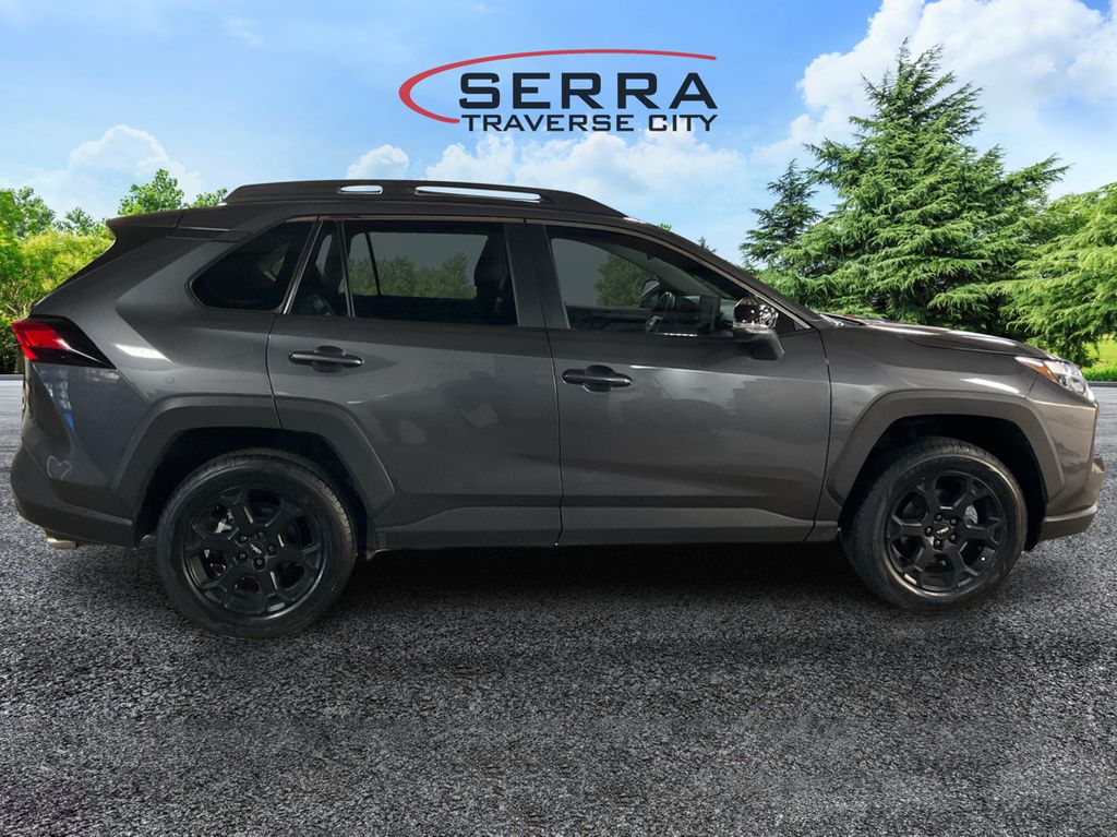 2022 Toyota RAV4 TRD photo 2