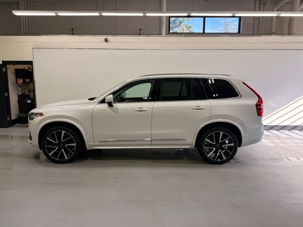 Used 2024 Volvo XC90 Plus with VIN YV4062PE5R1166854 for sale in Golden Valley, Minnesota