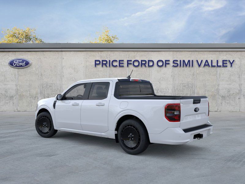 2025 Ford Maverick photo 3