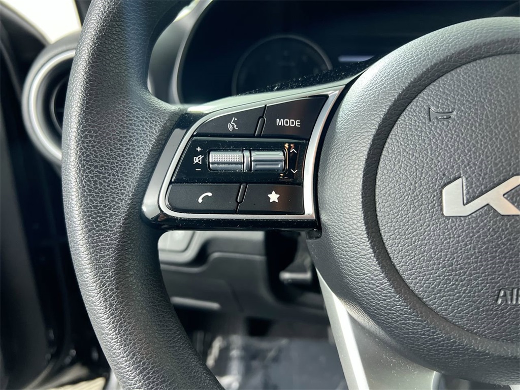2024 Kia Forte LX photo 15