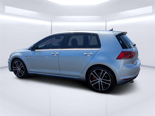 2017 Volkswagen Golf GTI Sport photo 4