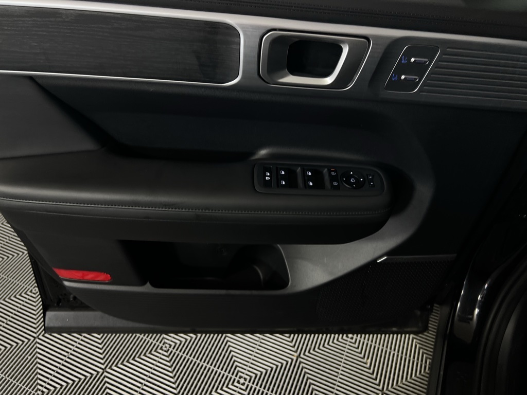 2025 Hyundai Santa Fe photo 22