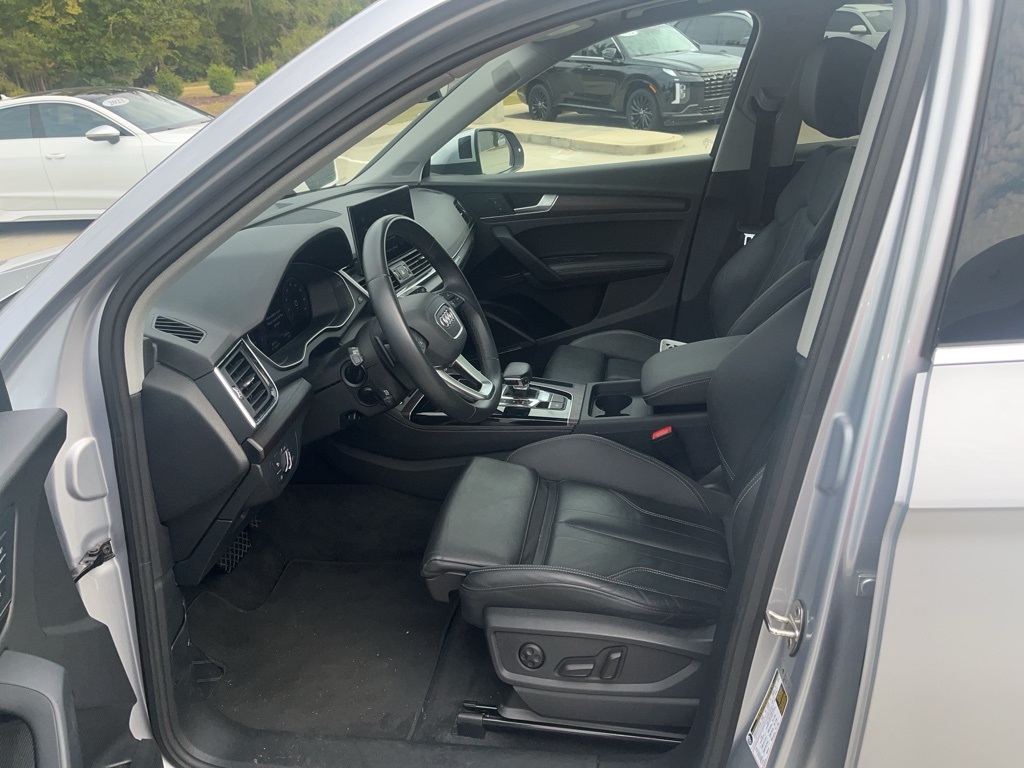 2024 Audi Q5 45 S line Premium photo 4