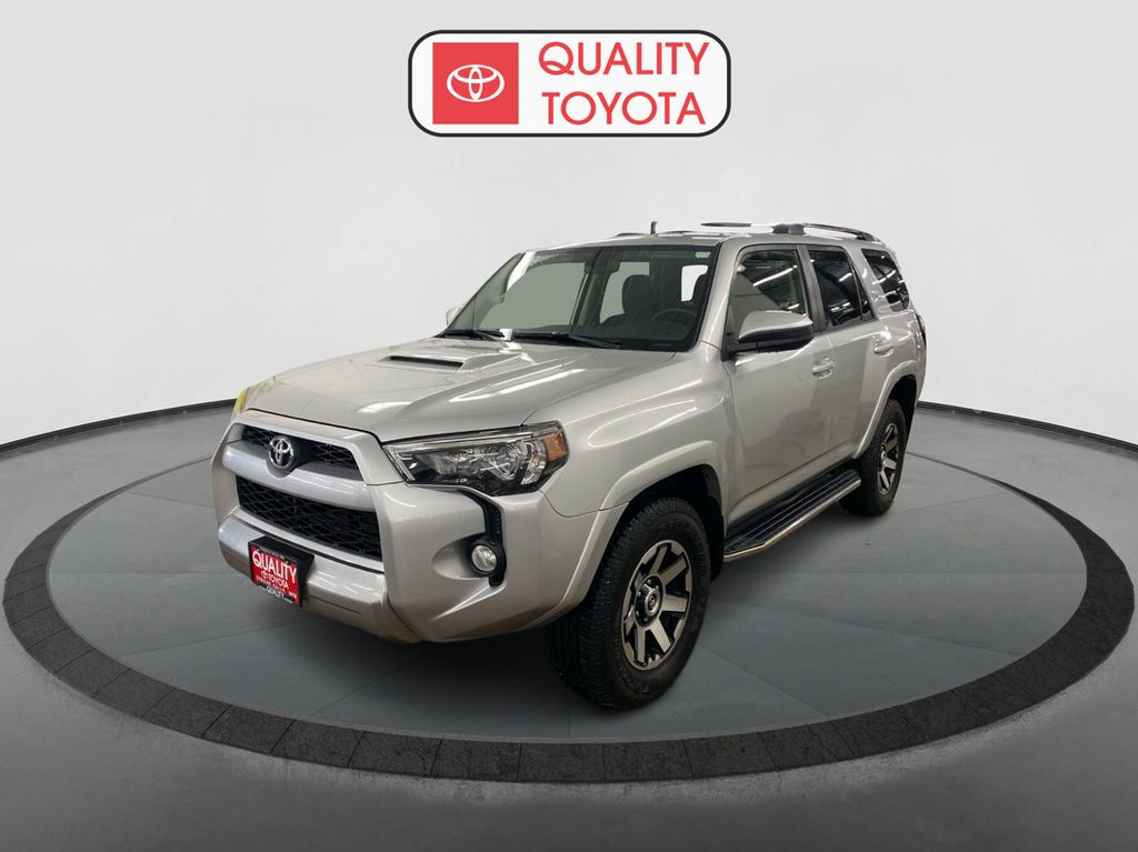 2019 Toyota 4Runner TRD Off-Road's photo