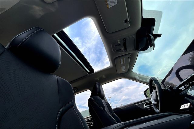 2026 Infiniti QX80 Luxe photo 22