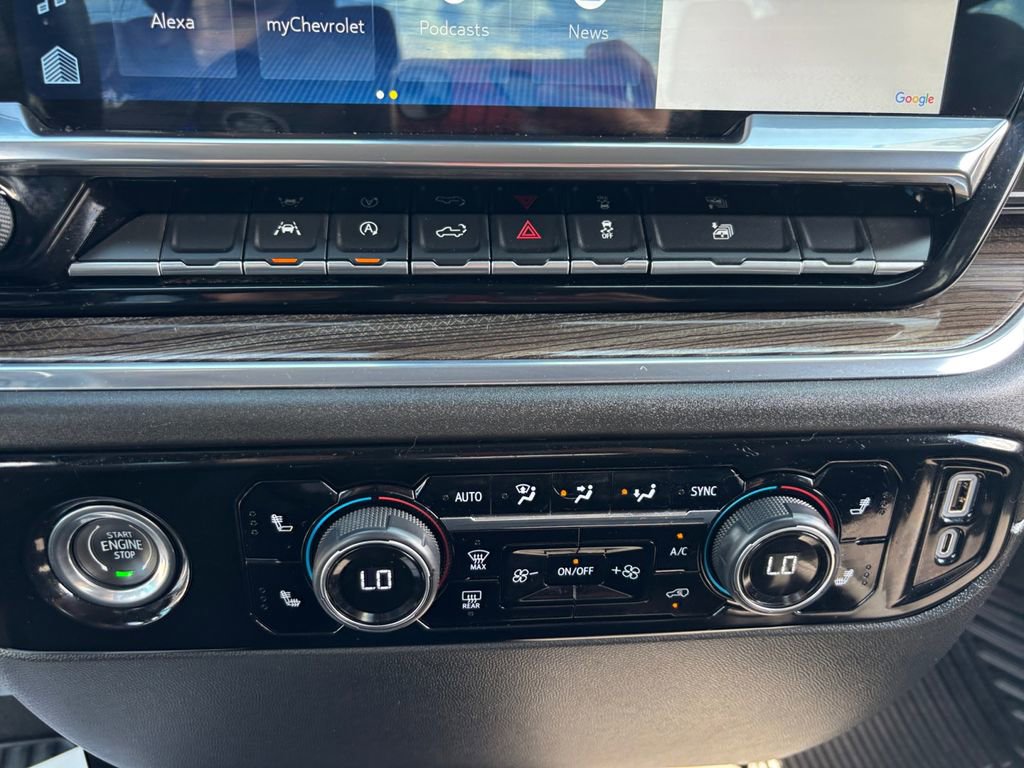 2024 Chevrolet Silverado 1500 LT photo 21