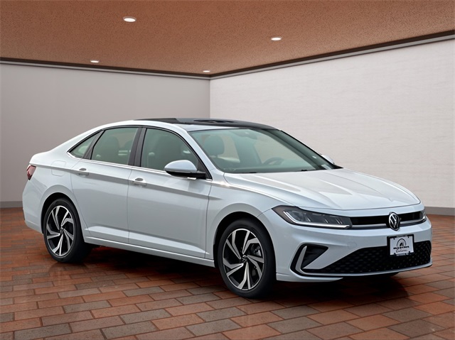 2025 Volkswagen Jetta SEL's photo