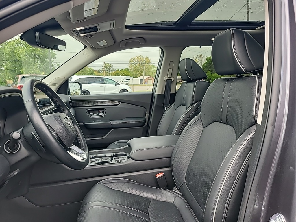 2023 Honda Pilot Elite photo 7