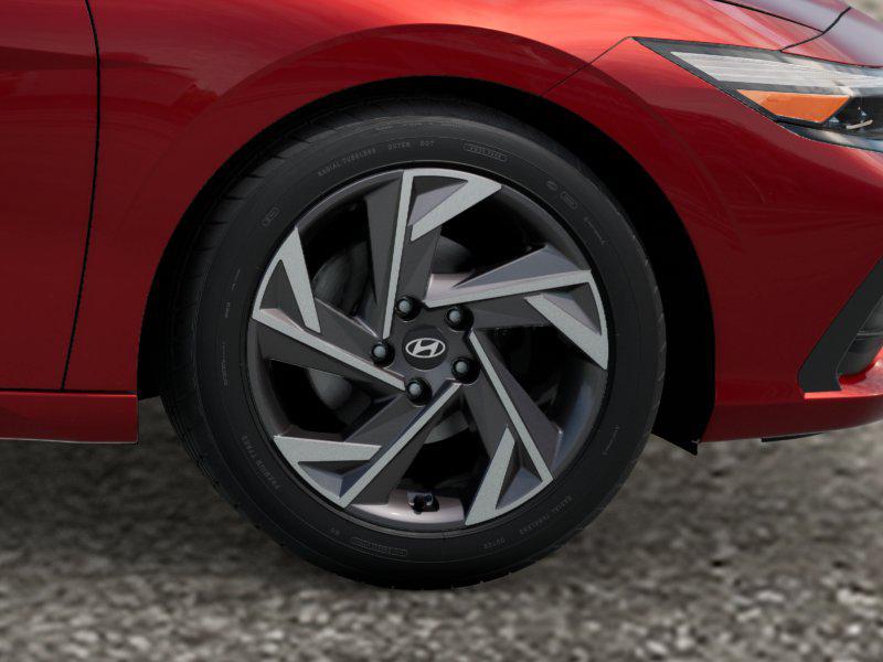 2025 Hyundai Elantra SEL Sport photo 8