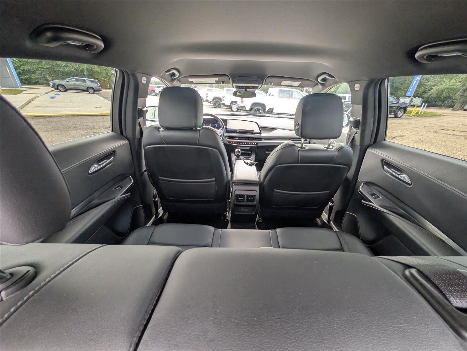 2024 Cadillac XT4 Premium Luxury photo 30