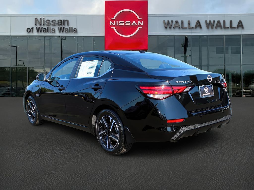 2025 Nissan Sentra SV photo 4