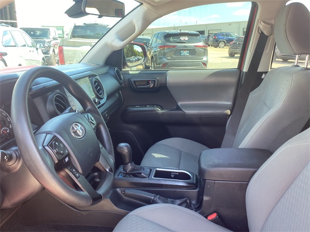 2023 Toyota Tacoma SR5 photo 18