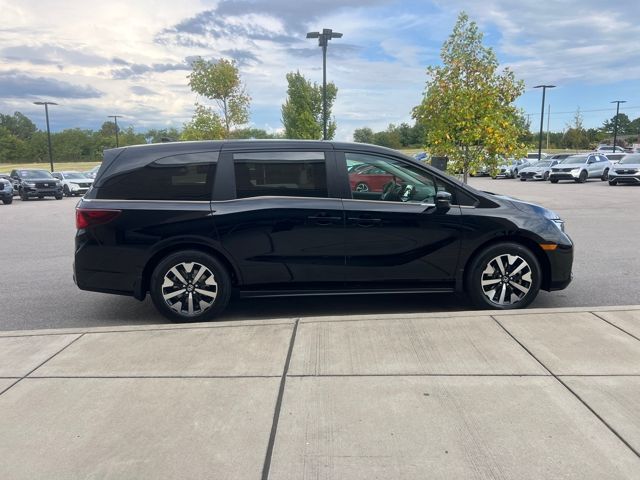 2026 Honda Odyssey EX-L photo 5