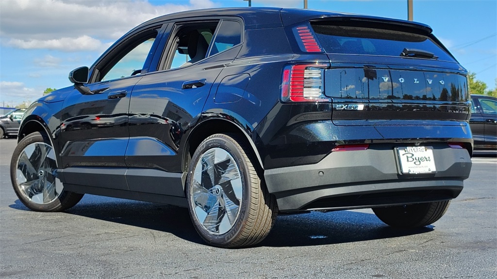 2025 Volvo EX30 Plus photo 4