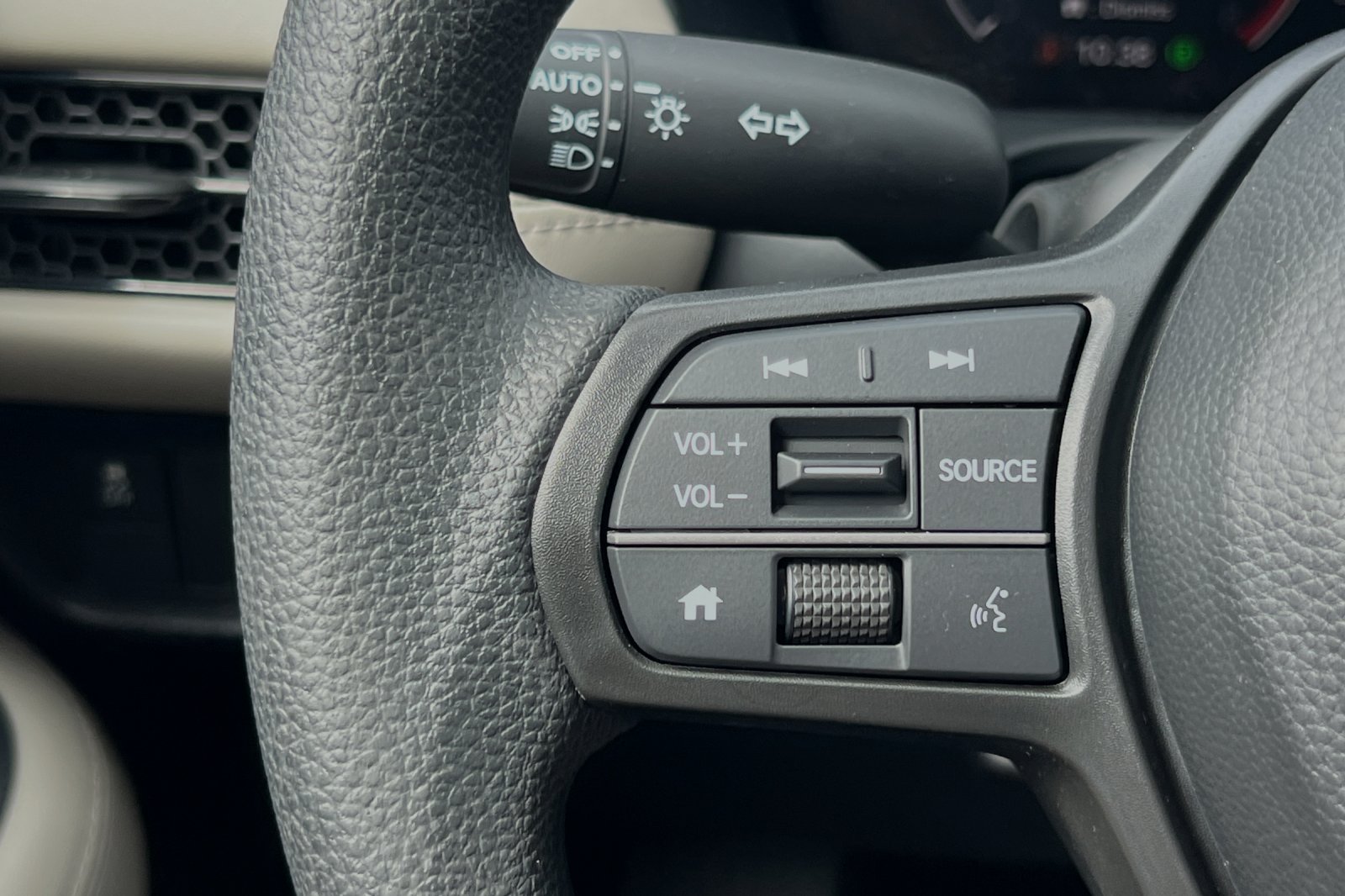 2025 Honda HR-V LX photo 20