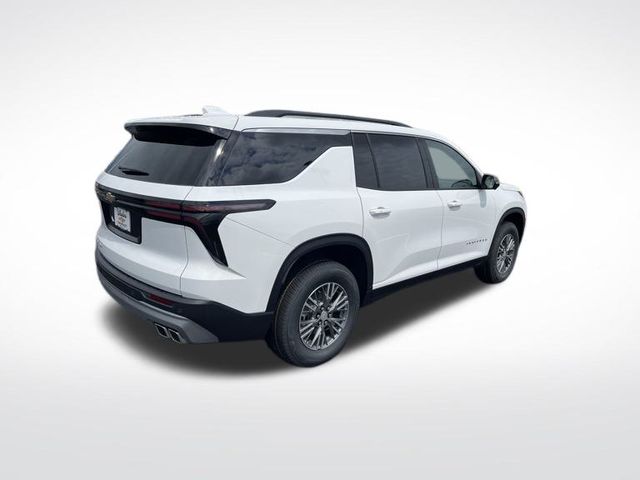 2025 Chevrolet Traverse photo 4