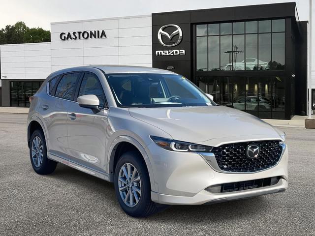 2025 Mazda CX-5 S Select Package's photo